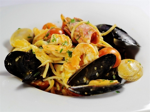 Linguine with lobster